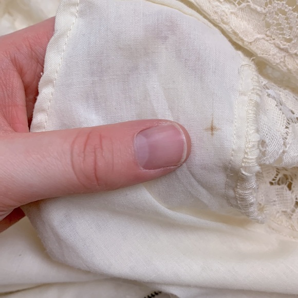 Lace Dress by Tulle - Picture 14 of 14